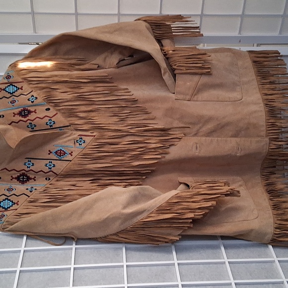 VintageVia AccentiWesternTasselLeather Jacket